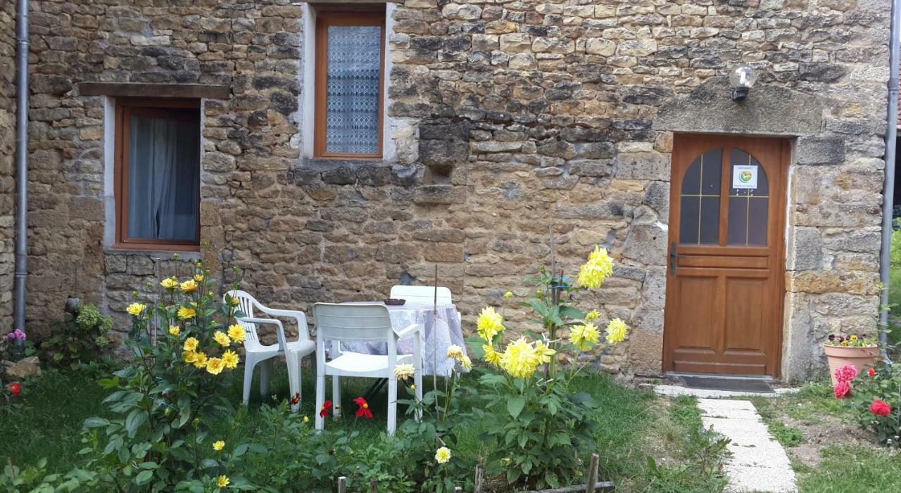 Neuffontaines Oniros Bed & Breakfast エクステリア 写真